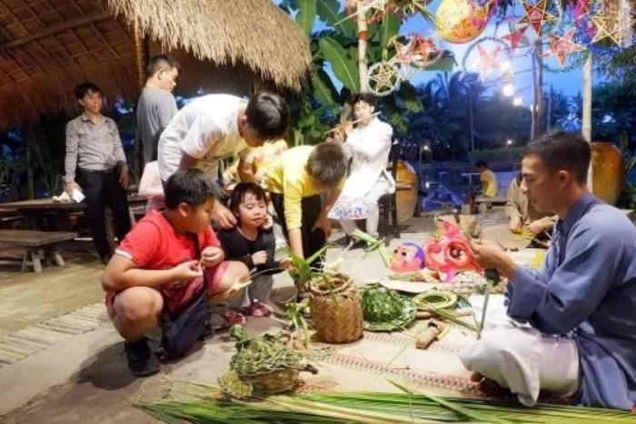Khi lá dừa kể chuyện quê hương