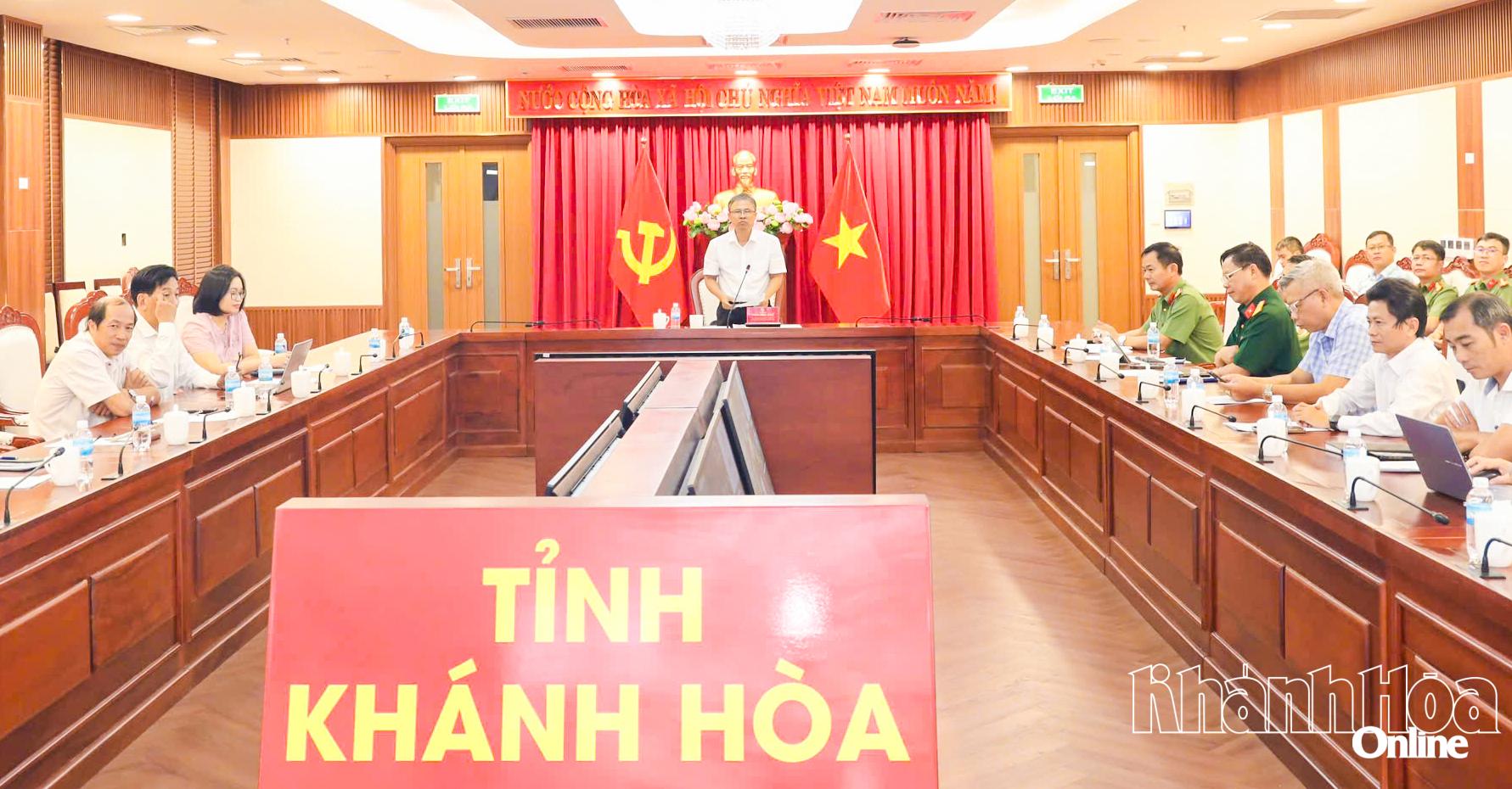 Quang cảnh phiên họp tại điểm cầu Khánh Hòa.