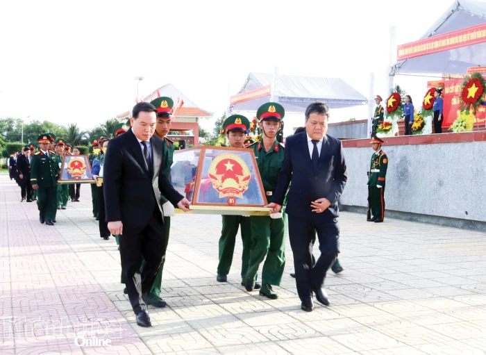 Hành trình đưa các anh về vòng tay đất mẹ