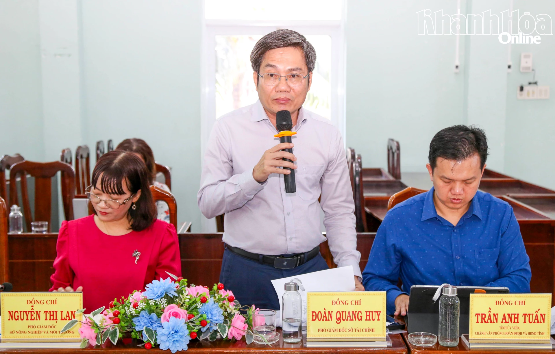 Lãnh đạo Sở Tài chính trao đổi một số nội dung liên quan đến công tác giải ngân vốn đầu tư công của 3 địa phương.