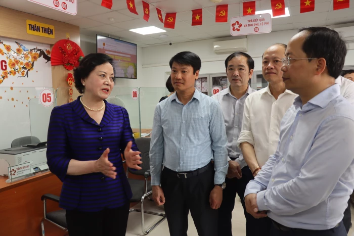 Hoàn thiện thể chế quản trị nguồn nhân lực công đáp ứng yêu cầu phát triển đất nước theo tinh thần Nghị quyết Đại hội XIV của Đảng