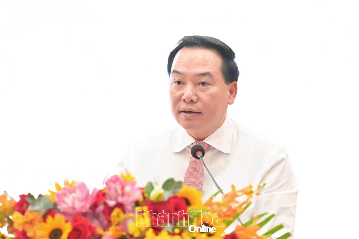Hội thảo khoa học “Sự kiện Vịnh Cam Ranh tháng 10 năm 1946 trong hành trình Chủ tịch Hồ Chí Minh đấu tranh thực hiện khát vọng hòa bình và độc lập dân tộc” đúc rút những bài học có giá trị trường tồn (*)