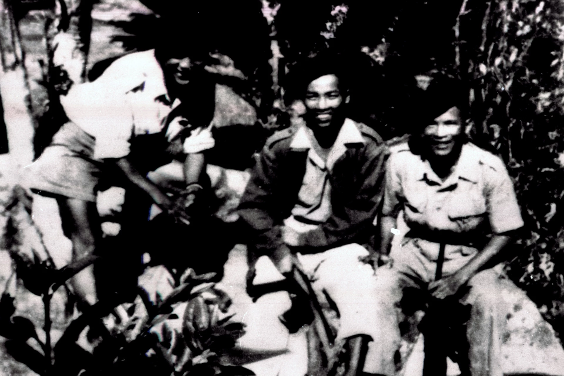 Các chiến sĩ trung đội trinh sát và biệt động đội tại Nha Trang năm 1945. Ảnh: Nguyễn Bá Khoản