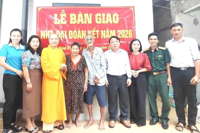 Phường Đông Hải bàn giao nhà Đại đoàn kết cho hộ cận nghèo