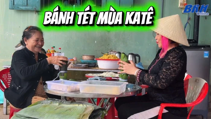 [Video] Bánh tét mùa Katê