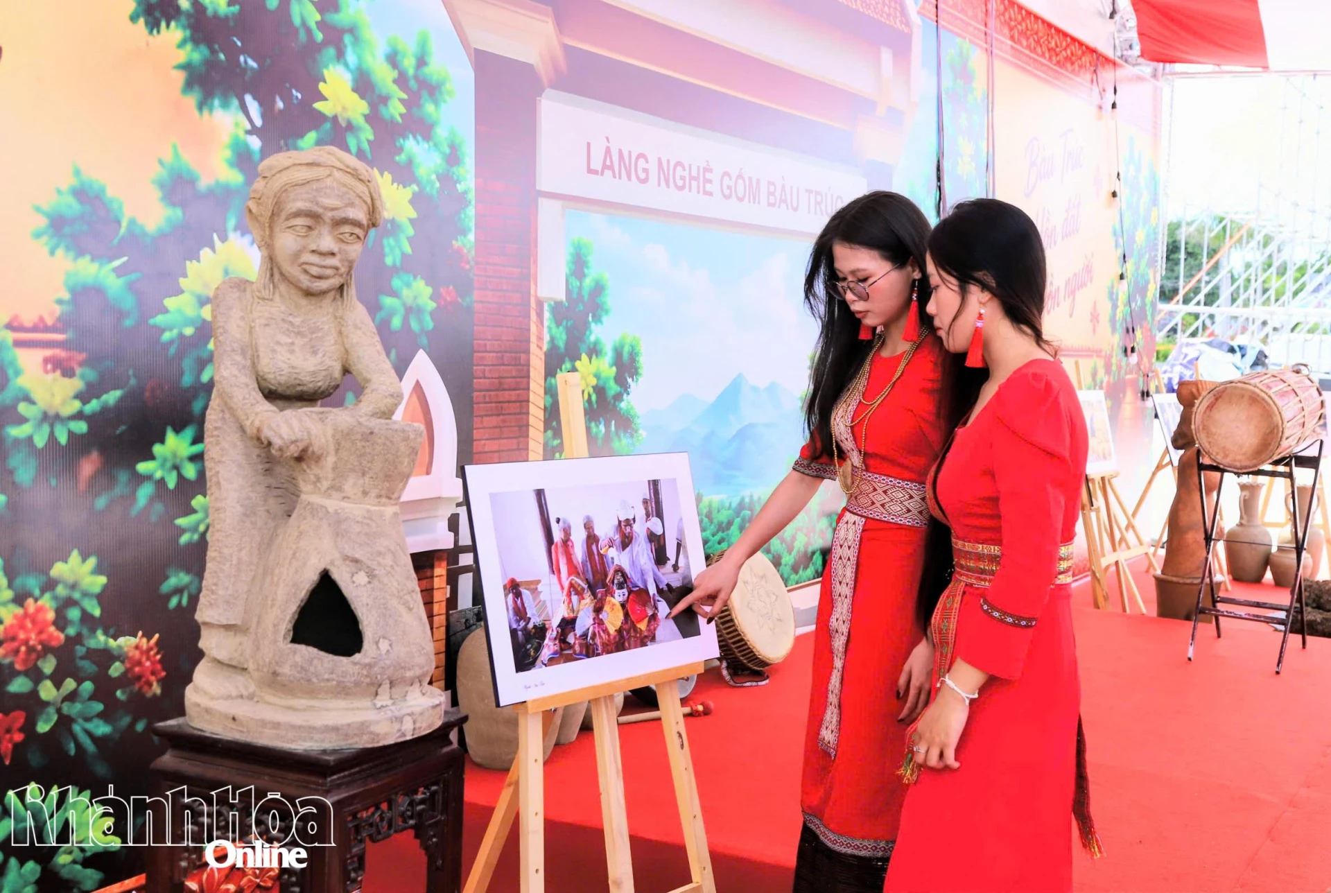 Không gian triển lãm hình ảnh làng gốm Bàu Trúc hứa hẹn mang đến những trải nghiệm thú vị cho người dân và du khách.