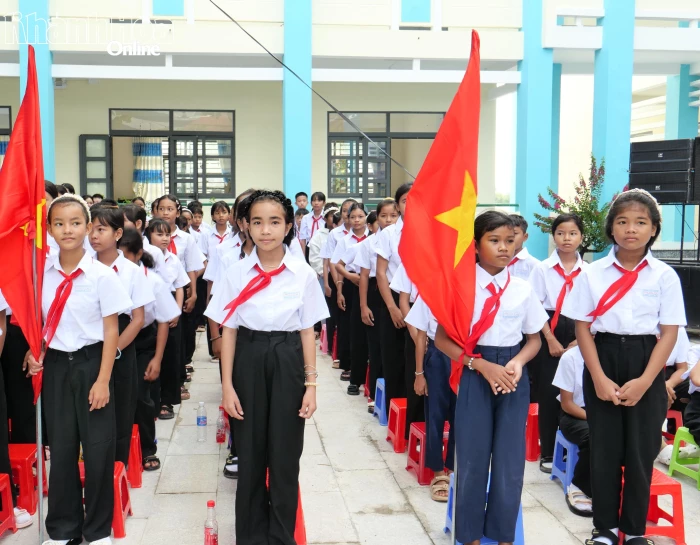 Khánh Hòa ban hành quy định khoảng cách, địa bàn xác định học sinh được hưởng chính sách bán trú
