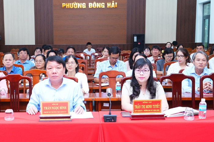 Đảng ủy phường Đông Hải quán triệt các văn bản của Trung ương, Tỉnh ủy 
