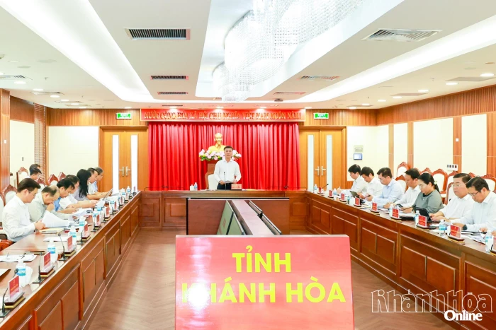 Hội nghị Ban Chấp hành Đảng bộ UBND tỉnh Khánh Hòa lần thứ 6