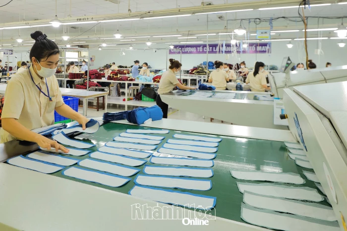 Tạo đột phá để công nghiệp tăng trưởng