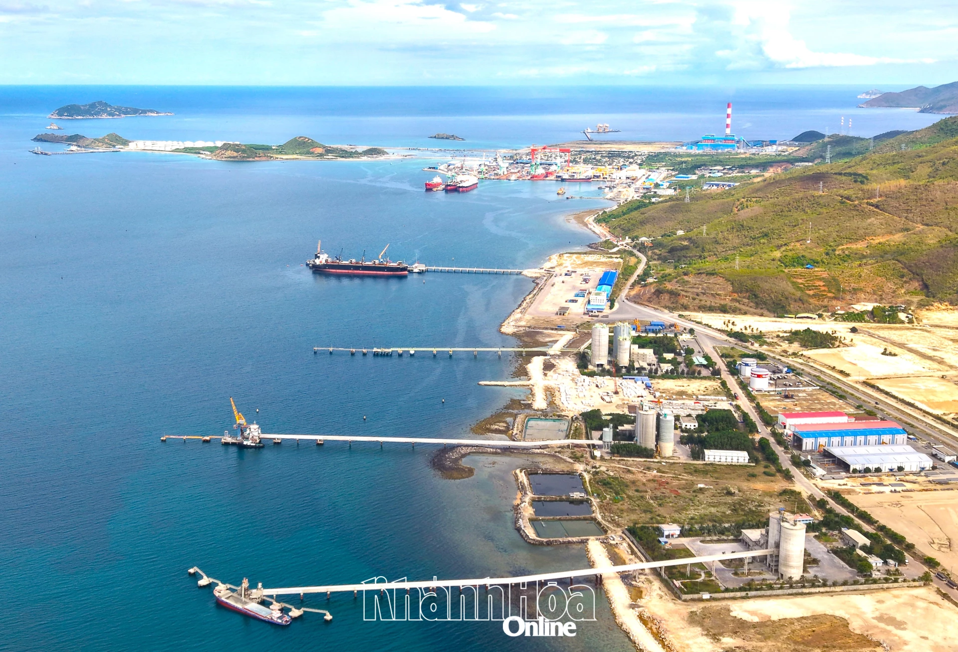 Một góc khu vực nam Vân Phong.
