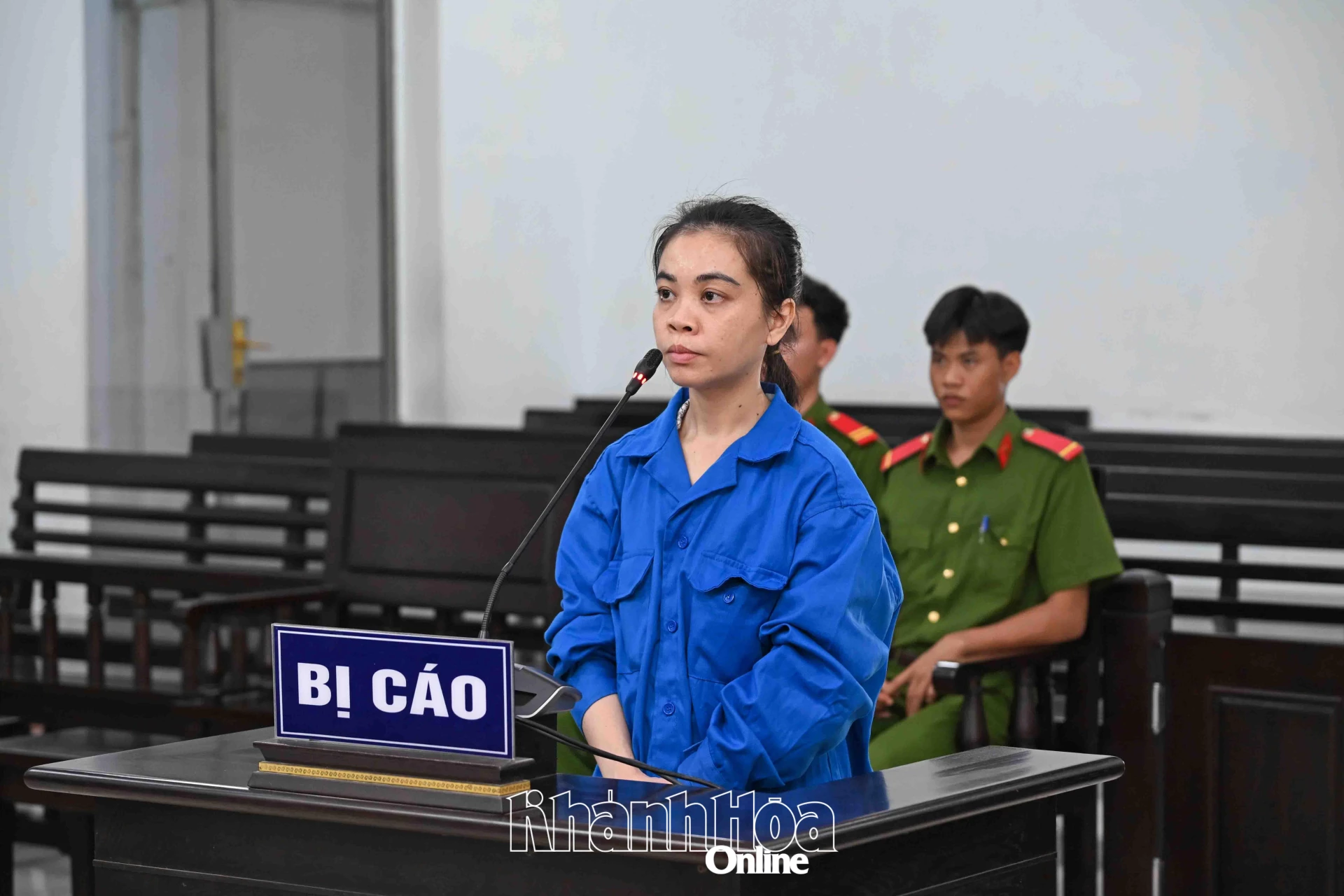 Bị cáo Phan Thị Hoài Nhung.