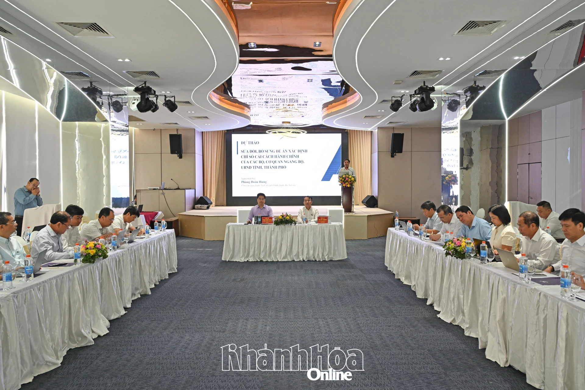 Quang cảnh hội thảo.