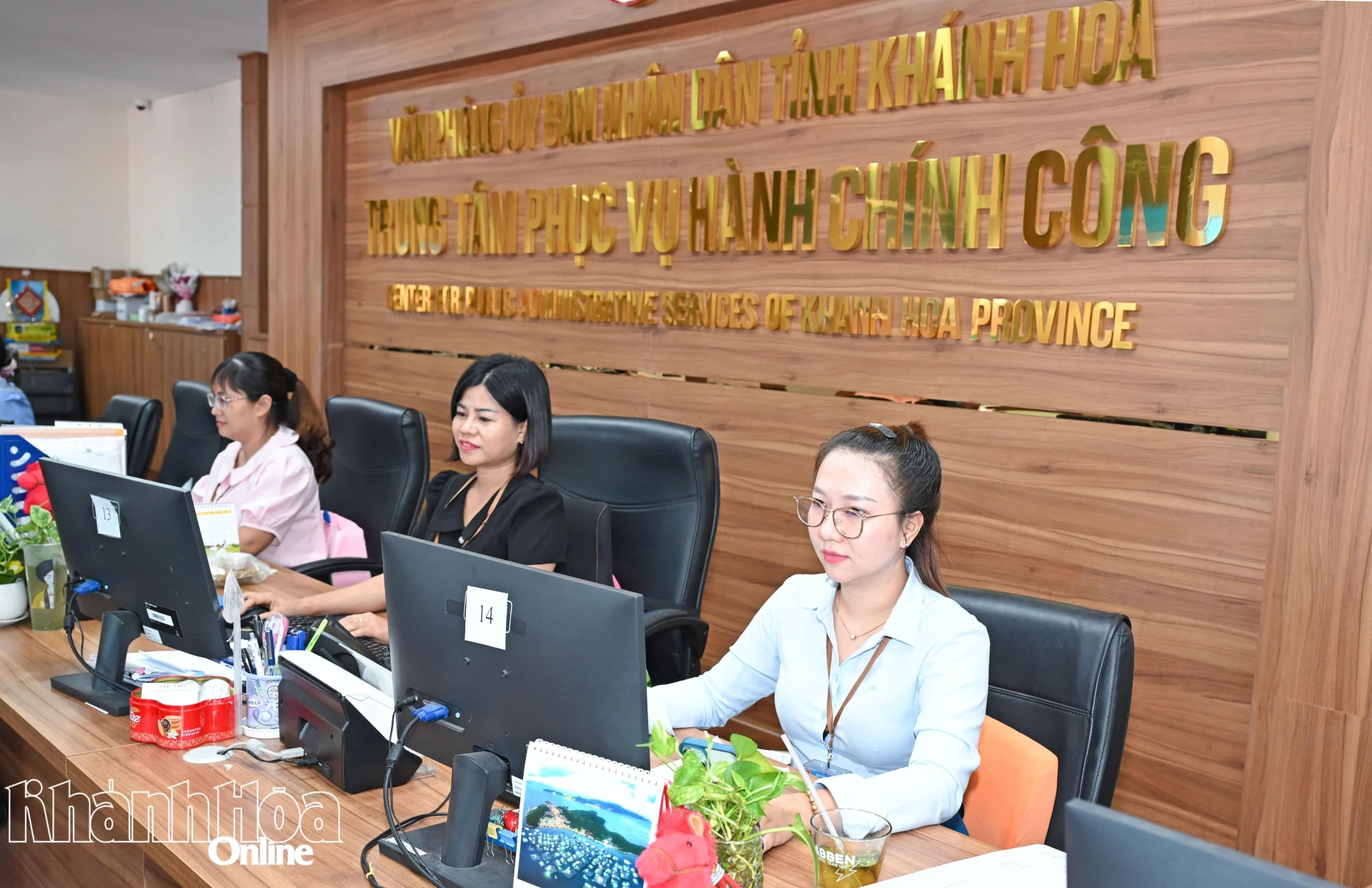 Trung tâm Phục vụ hành chính công tỉnh Khánh Hòa. 