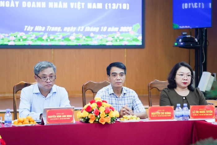 Phường Tây Nha Trang gặp mặt, đối thoại với doanh nghiệp, hợp tác xã, hộ kinh doanh