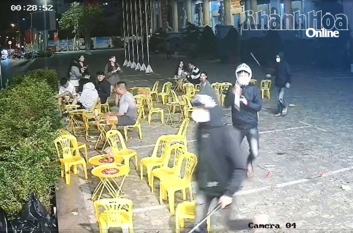 Công an Khánh Hòa tìm nhân chứng vụ gây rối trật tự công cộng lúc rạng sáng