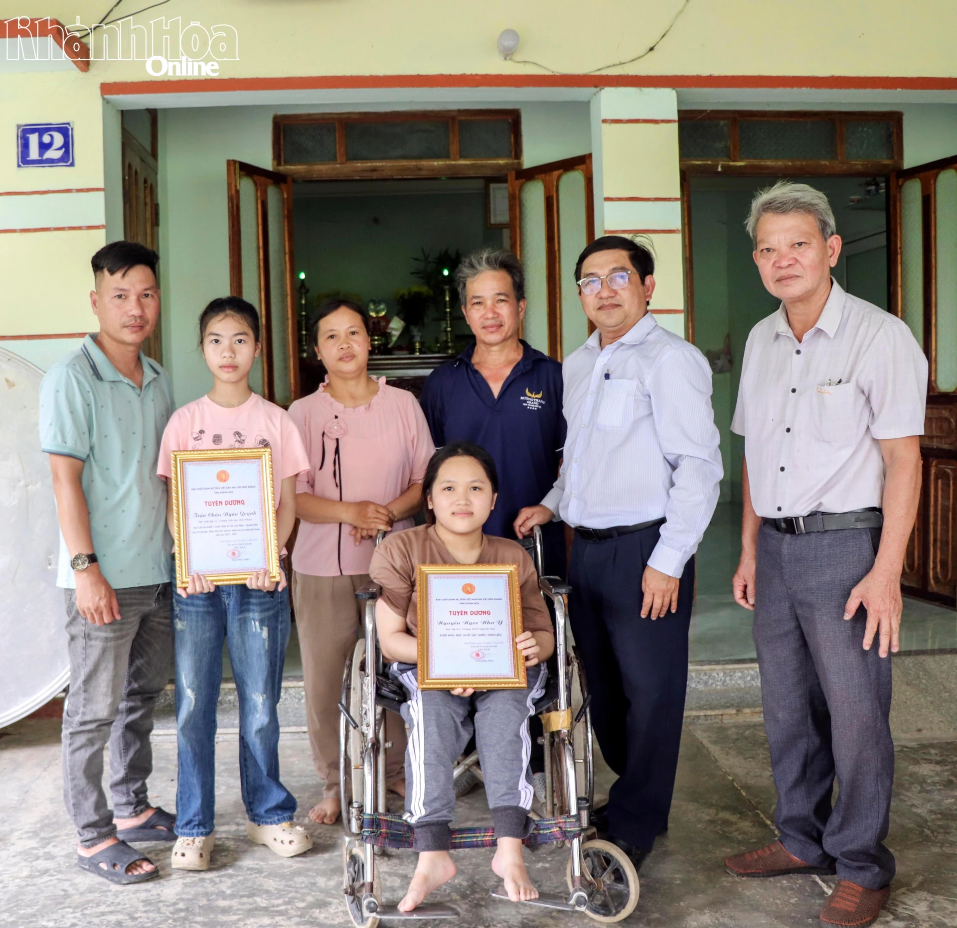 v