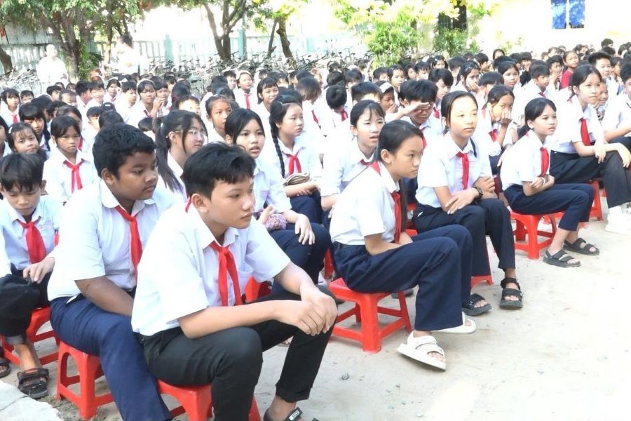 Học sinh 