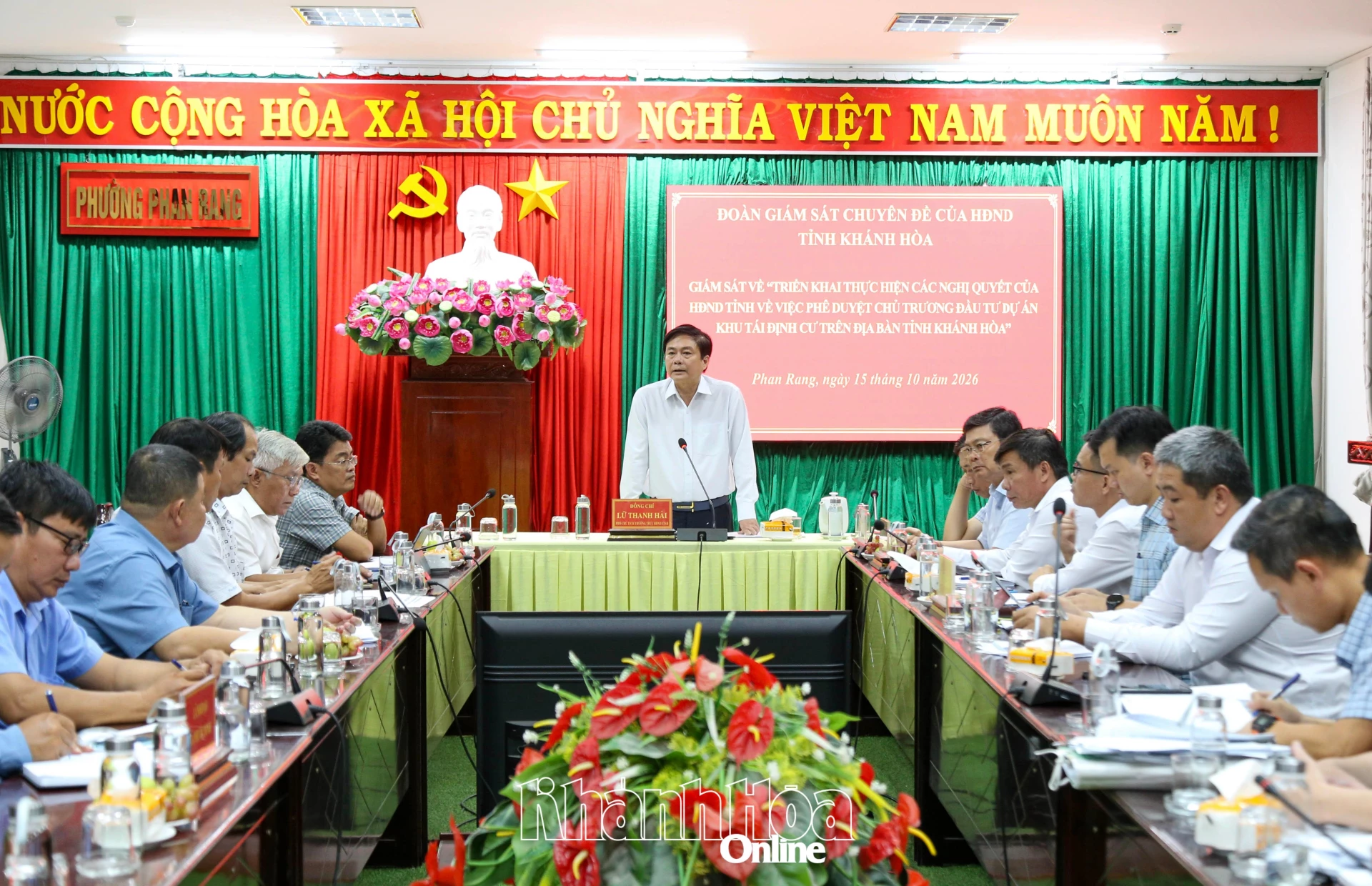 Đồng chí Lữ Thanh Hải phát biểu chỉ đạo tại buổi làm việc.