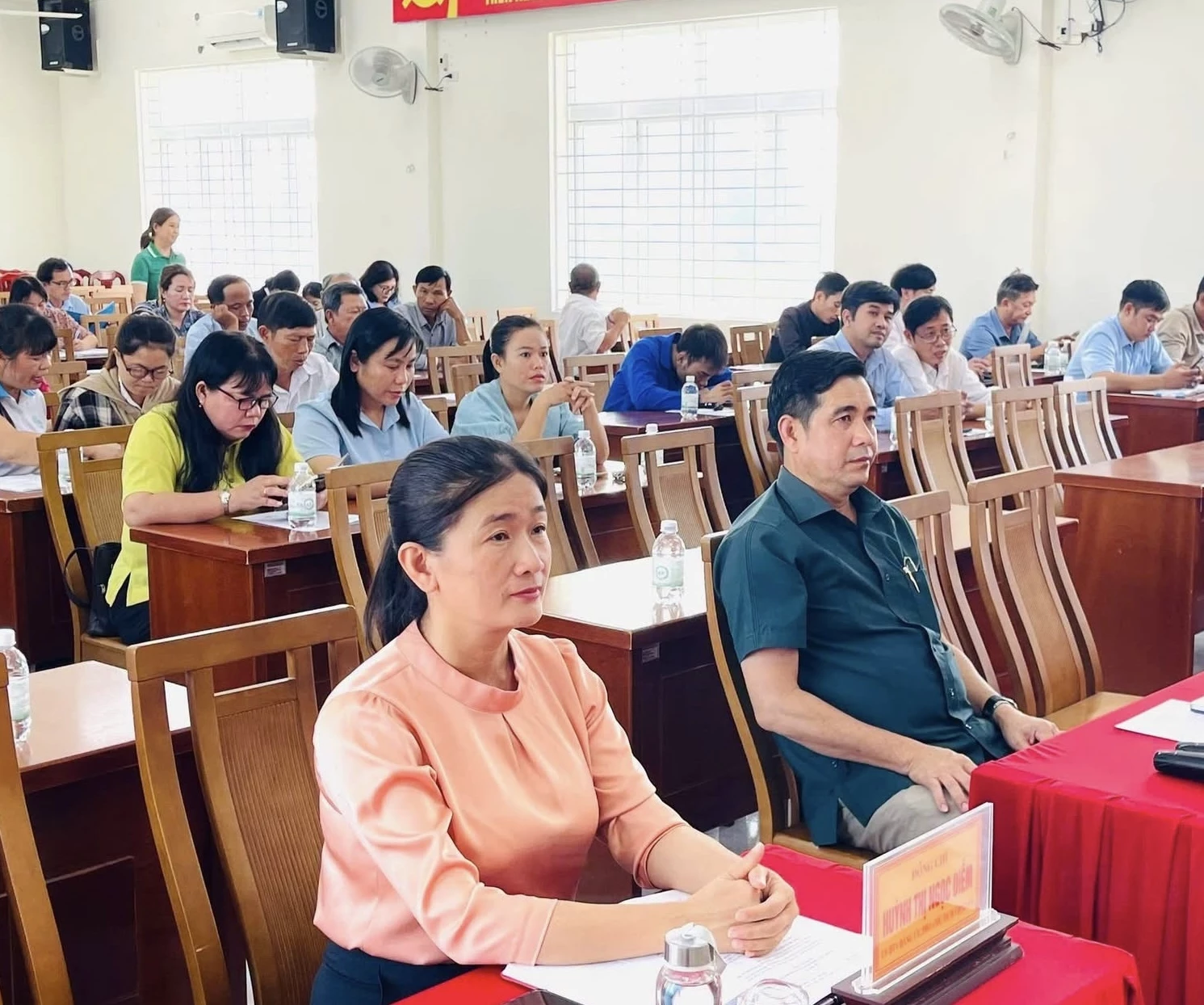 Các đại biểu tham dự lễ phát động.