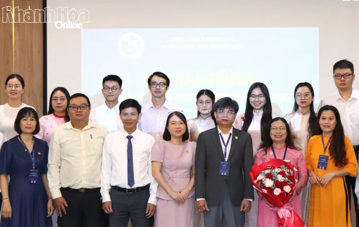 Trường Đại học Khánh Hòa khai giảng khóa đào tạo thạc sĩ ngành Toán học đợt 1 năm 2026