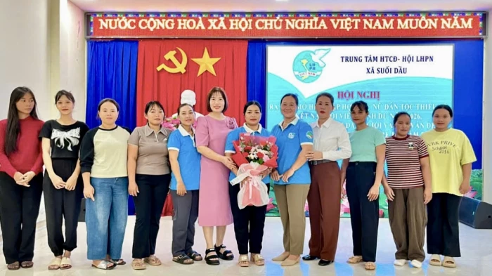 Ra mắt mô hình “Phụ nữ dân tộc thiểu số” ở xã Suối Dầu