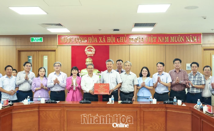 Đoàn công tác UBND TP. Đà Nẵng học tập, trao đổi kinh nghiệm phát triển ngành nghề yến sào của Khánh Hòa
