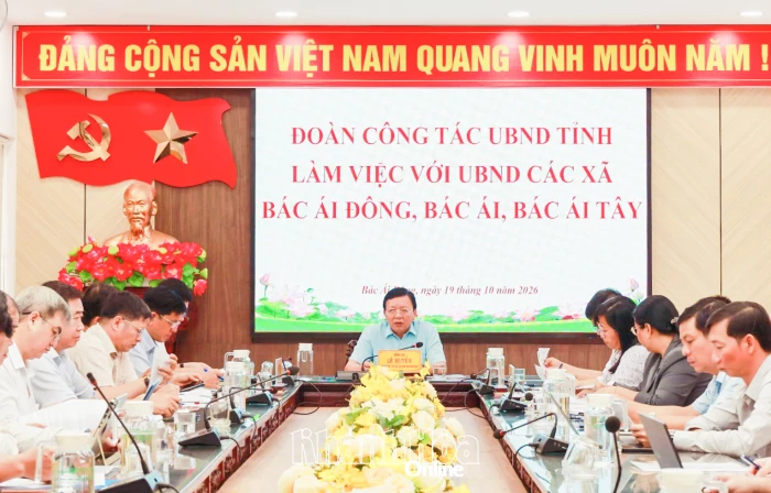 Phó Chủ tịch UBND tỉnh Lê Huyền làm việc với 3 xã khu vực Bác Ái