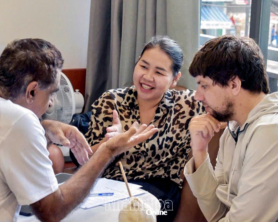 Lớp học tạo không gian để mọi người cùng học hỏi, chia sẻ.