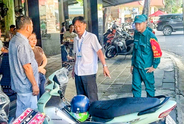 Phường Tây Nha Trang tăng cường xử lý tình trạng lấn chiếm lòng đường, vỉa hè