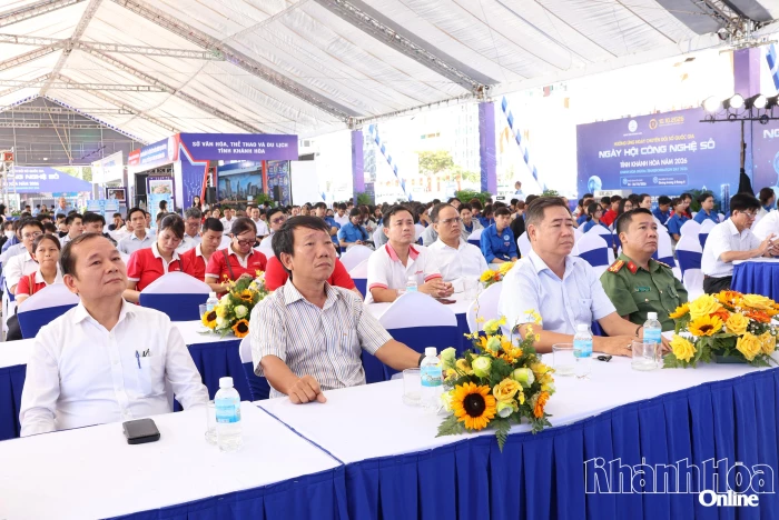 Hội thảo “Tiện ích số trong khám, chữa bệnh và kỹ năng phòng tránh lừa đảo trực tuyến”