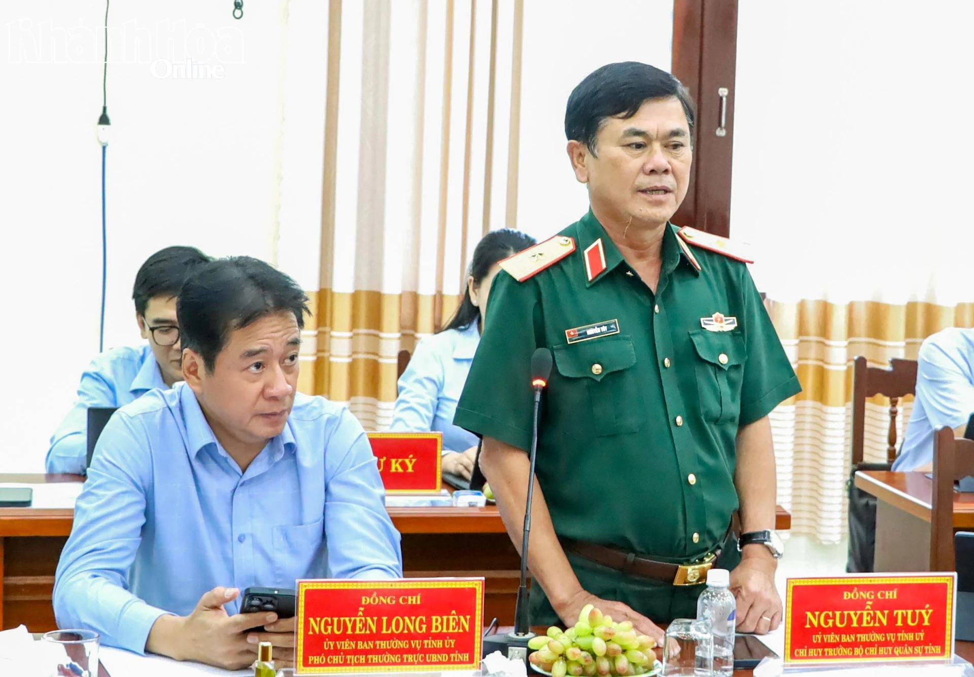 Thiếu tướng Nguyễn Túy phát biểu tại buổi làm việc.