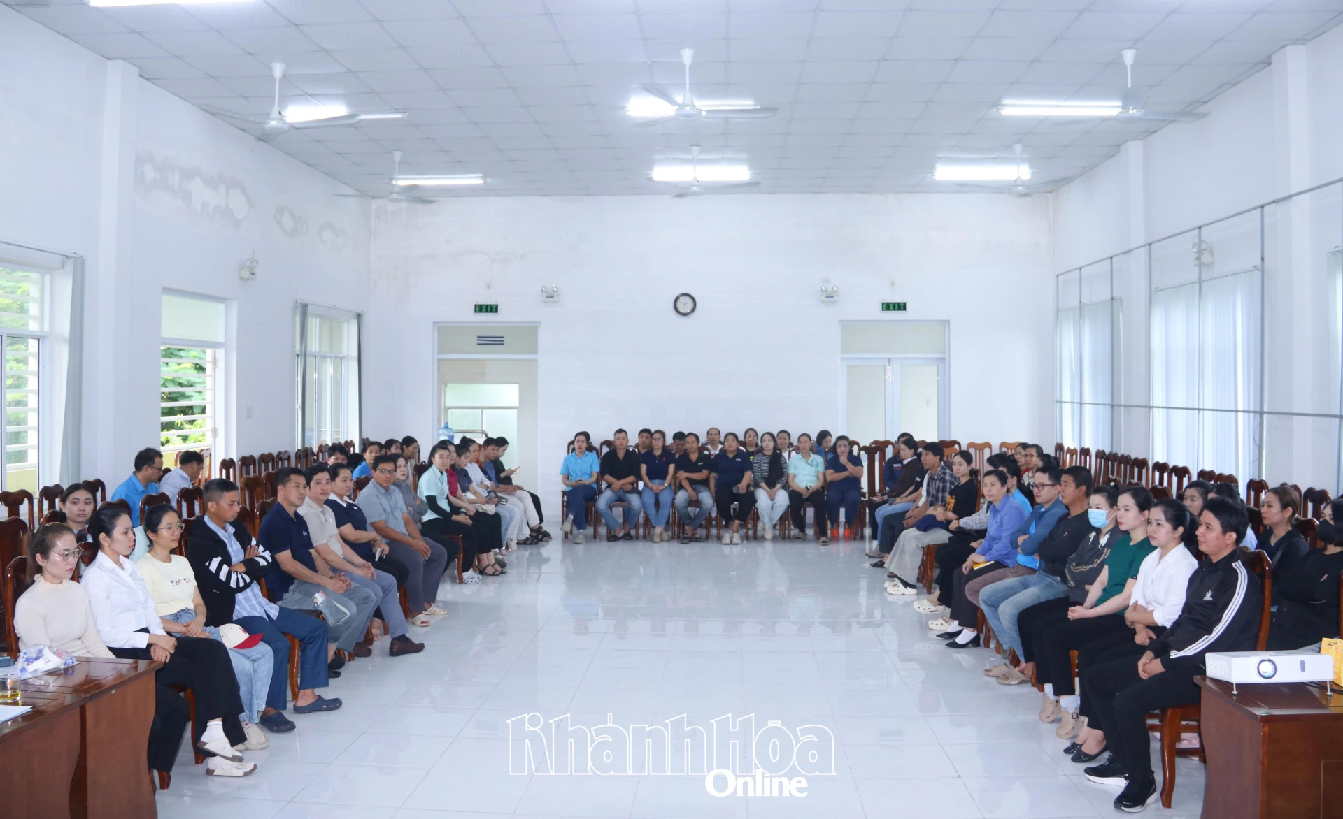 Đoàn viên, người lao động tham gia tập huấn.