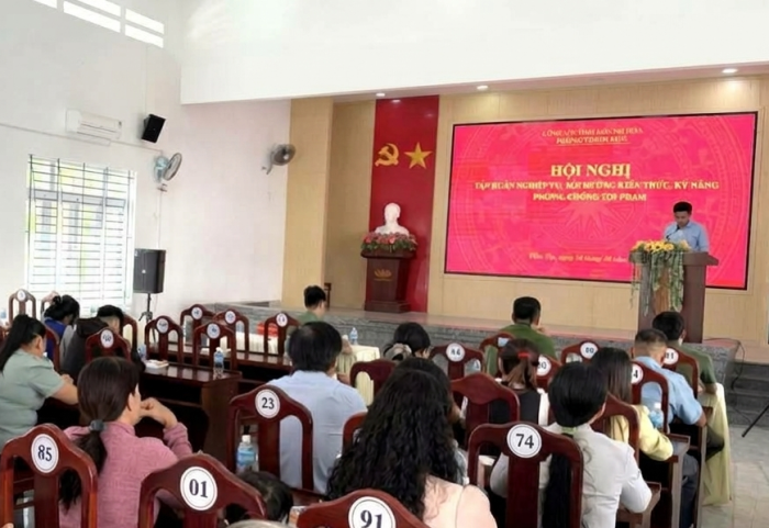 Xã Diên Thọ tập huấn nghiệp vụ, kỹ năng phòng, chống tội phạm gần 100 người