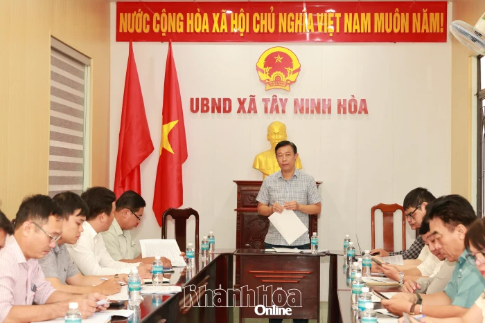 Giám sát việc cấp giấy chứng nhận quyền sử dụng đất lần đầu tại xã Tây Ninh Hòa và phường Hòa Thắng