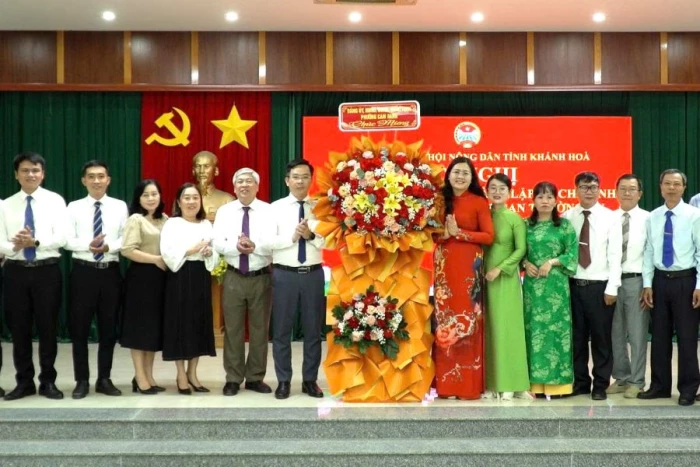Thành lập Hội Nông dân phường Cam Ranh 