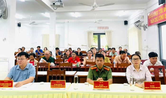 Phường Ninh Chử bồi dưỡng kiến thức quốc phòng và an ninh cho 60 học viên