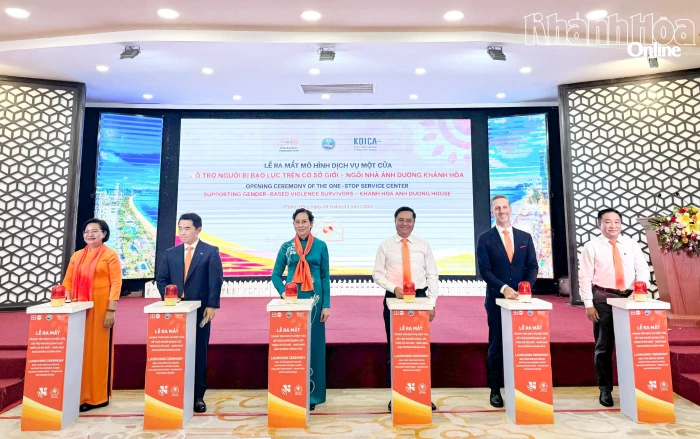 Khánh thành Ngôi nhà Ánh Dương Khánh Hòa