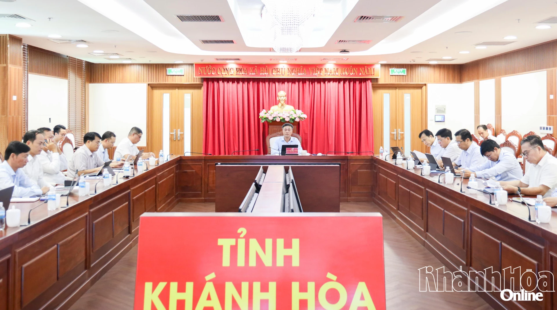 Quang cảnh điểm cầu Khánh Hòa.