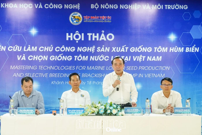Hội thảo về nghiên cứu làm chủ công nghệ sản xuất giống tôm hùm biển và chọn giống tôm nước lợ