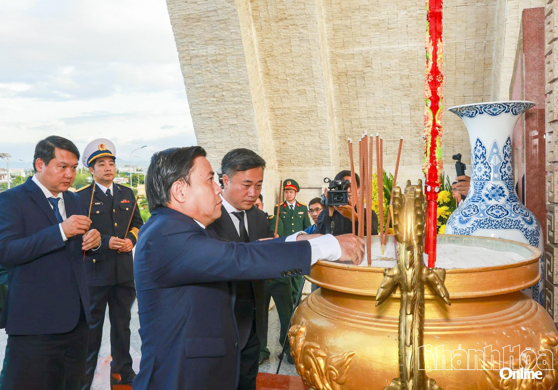 Đồng chí Lâm Đông