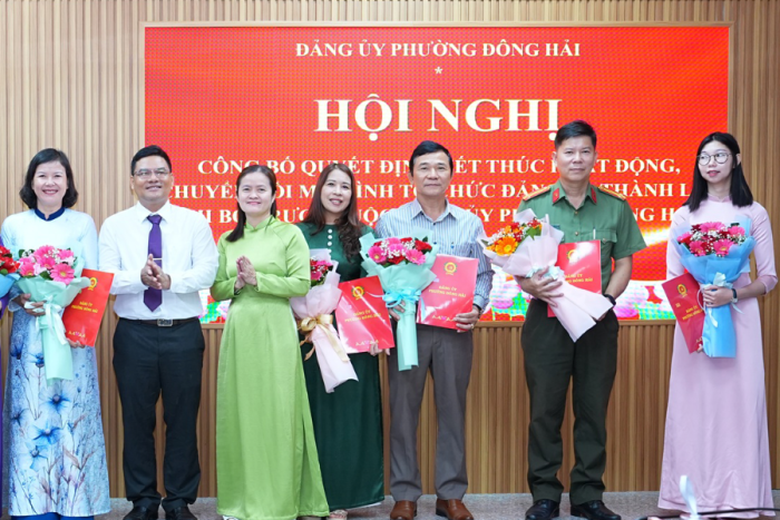 Đảng ủy phường Đông Hải kiện toàn, sắp xếp tổ chức đảng trực thuộc