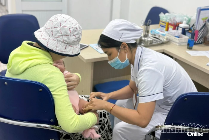 Gia tăng nhu cầu tiêm vắc xin phòng bệnh truyền nhiễm