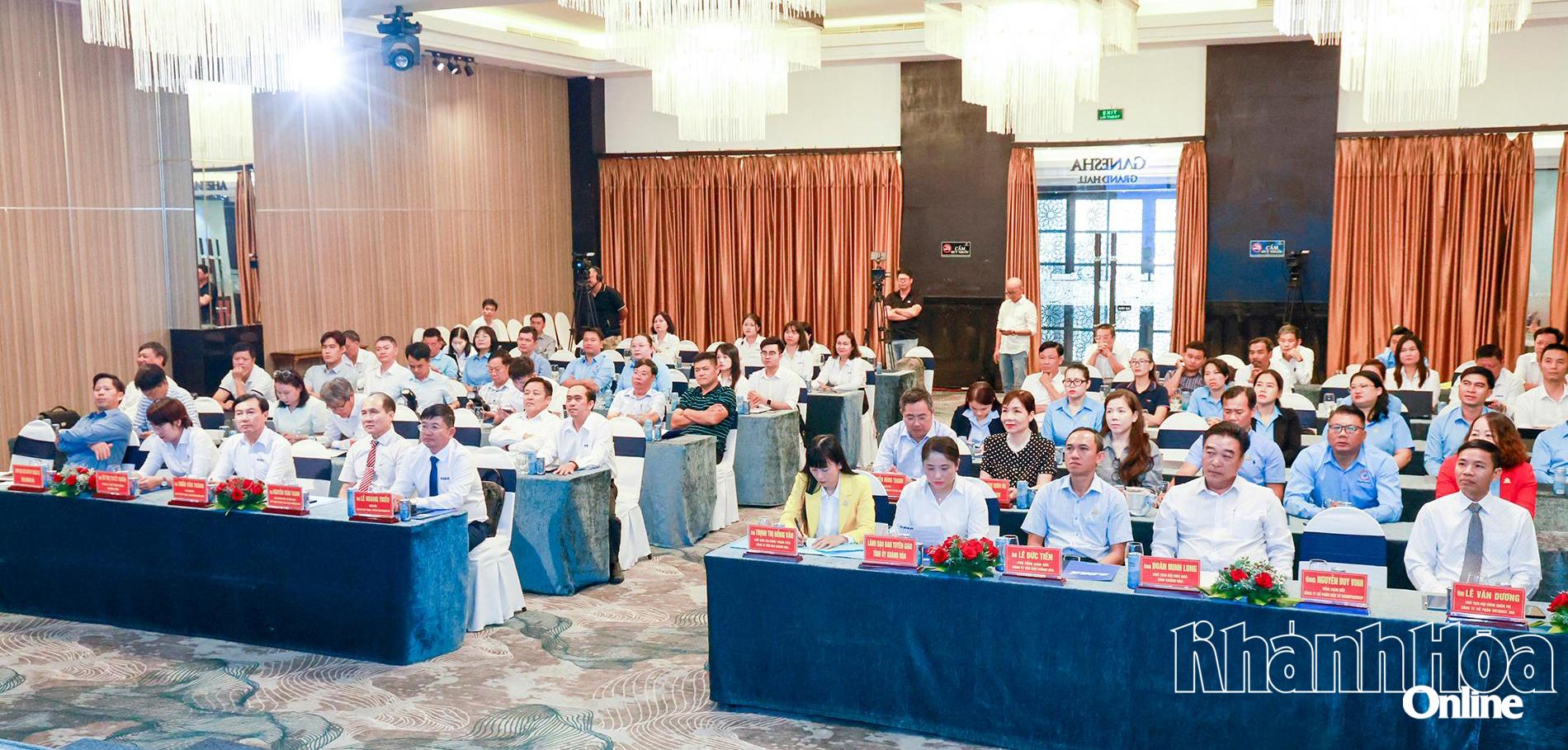 Quang cảnh buổi họp báo công bố thông tin Giải Nha Trang Night Run Sanest, Sanvinest - BKH 2026.
