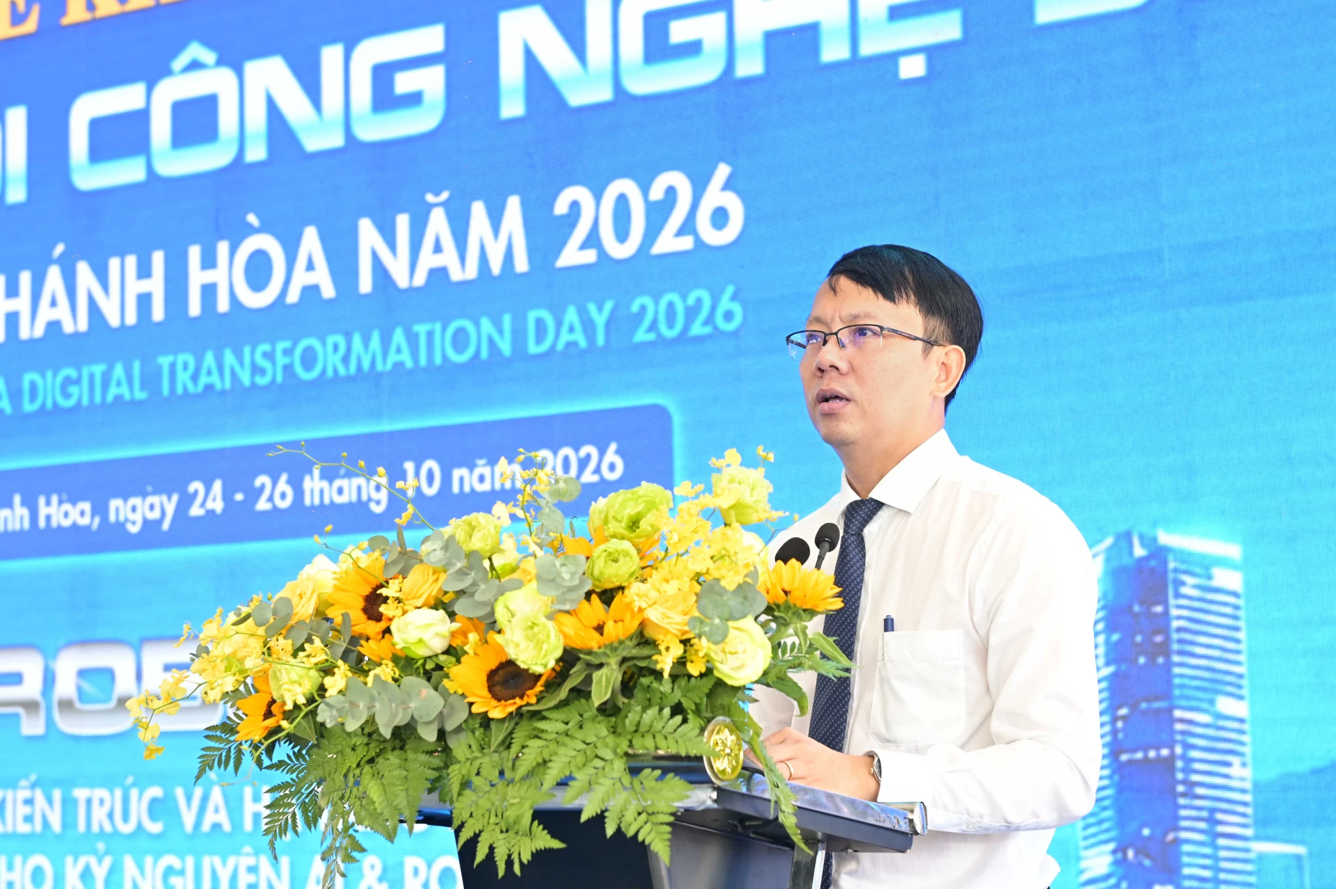 Đồng chí Nguyễn Thanh Hà phát biểu tại ngày hội.