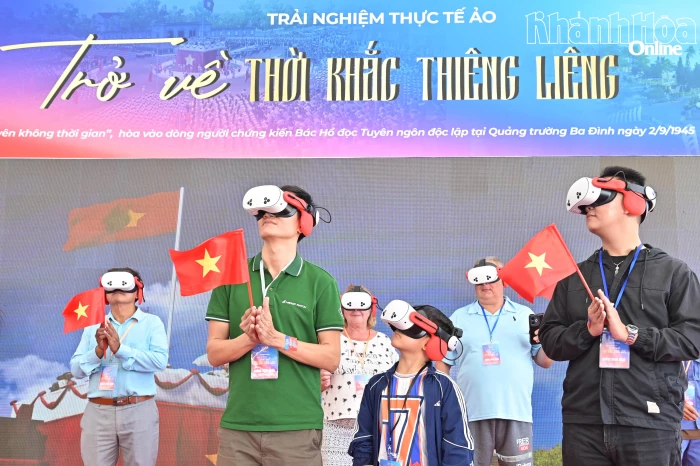 Trải nghiệm công nghệ số