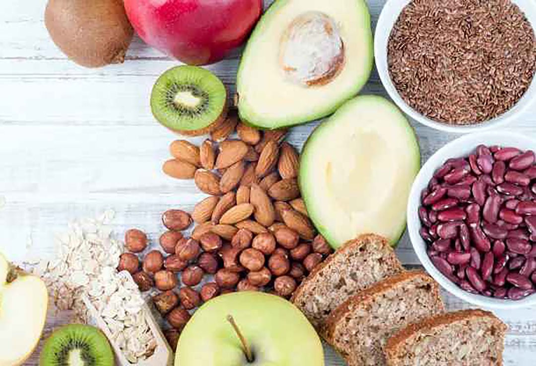 Tăng cường ăn các thực phẩm chứa collagen để thúc đẩy cơ thể sản xuất collagen.