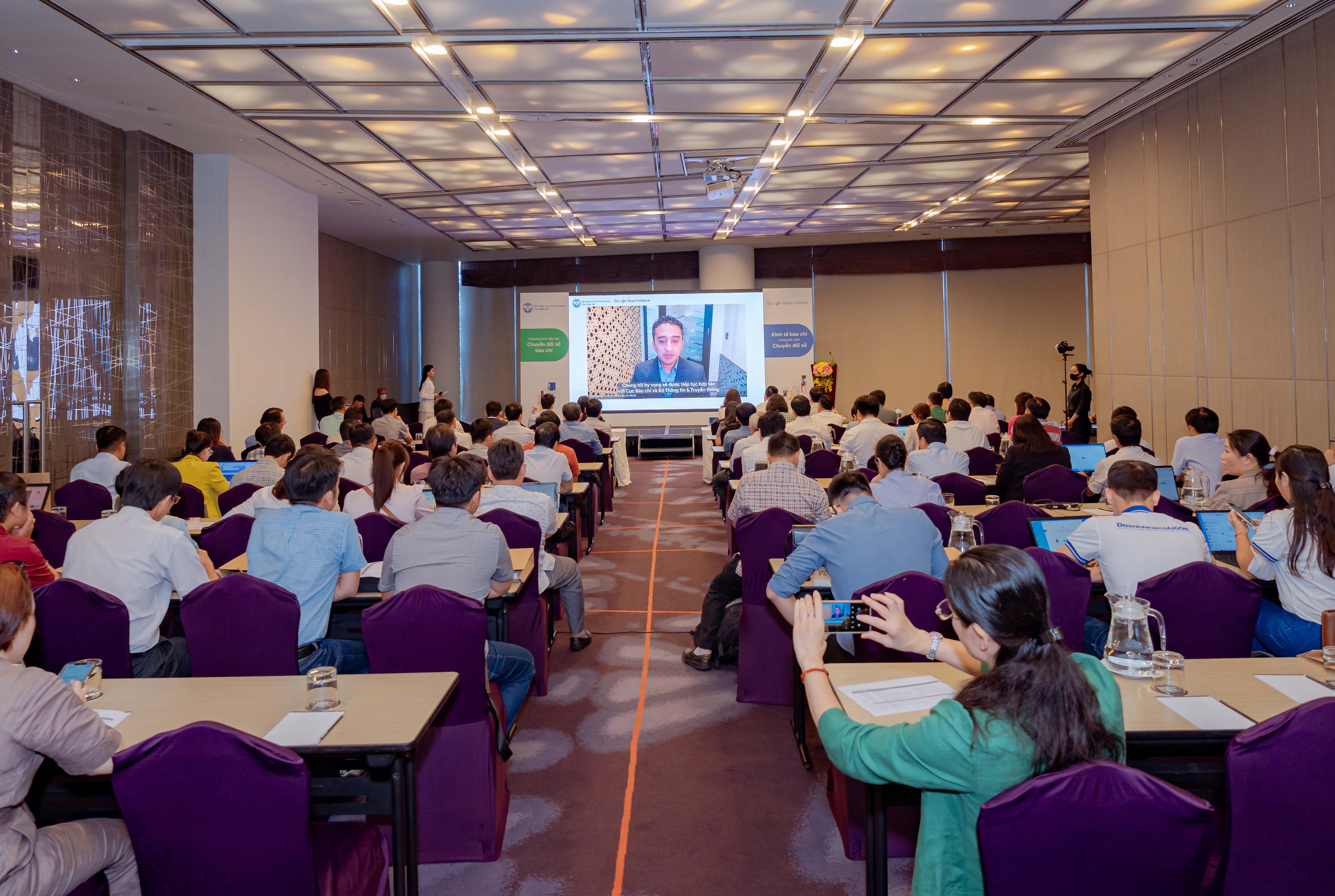 42 cơ quan báo chí được đào tạo chuyên sâu về kinh tế báo chí trong bối cảnh chuyển đổi số