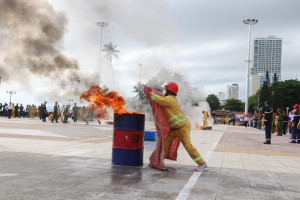 Sôi nổi Hội thi thể thao nghiệp vụ chữa cháy và cứu nạn, cứu hộ năm 2023
