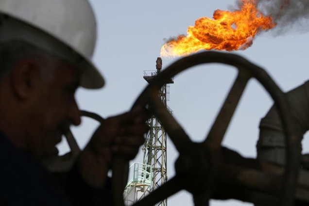 Giá xăng dầu hôm nay (4-11): Quay đầu lao dốc